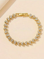 2pcs Set Elegant Crystal Watch & Heart Bracelet Gift Set