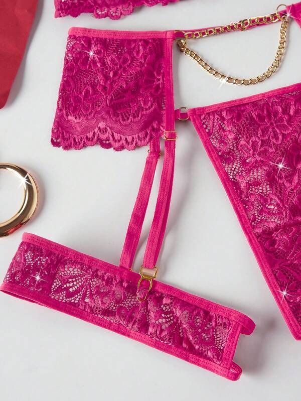 Elegant 4Pcs Set of Red Flower Lace Gold Chain Lingerie Women's Bra Hollow-Out Thong Socks & Belt for Bridal