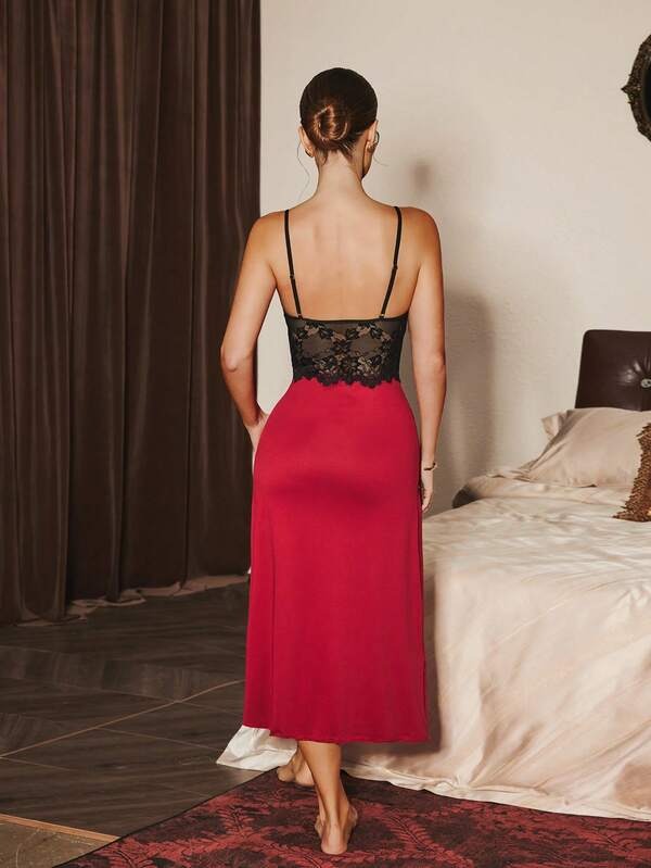 Women’s Lace Patchwork Side-Slit Nightdress