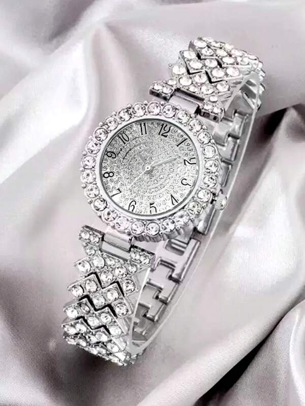 2pcs Set Elegant Crystal Watch & Heart Bracelet Gift Set